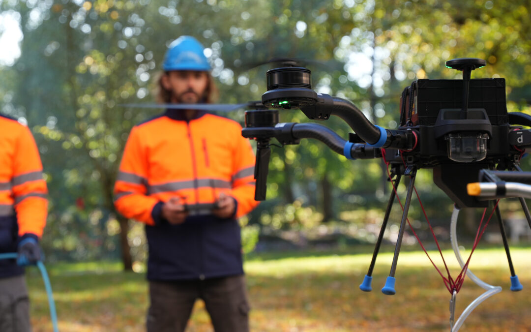 Réglementation drone nettoyage toiture : ce que vous devez maîtriser pour intervenir légalement