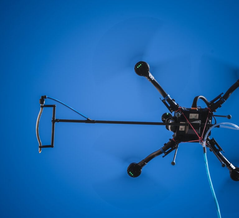 demoussage toiture par drone