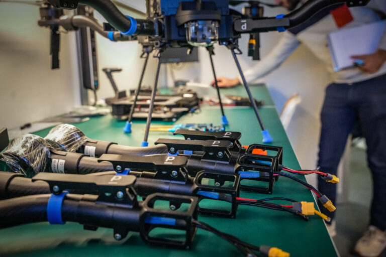 prix drone de démoussage