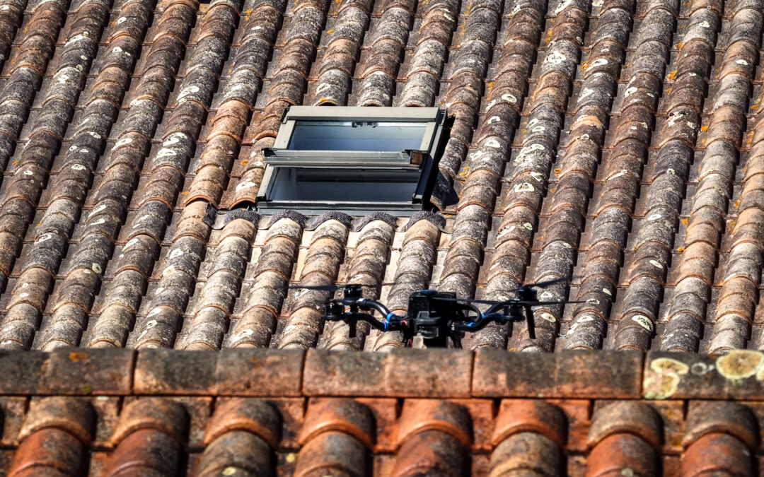 Comment démarrer une activité de démoussage par drone : le guide complet